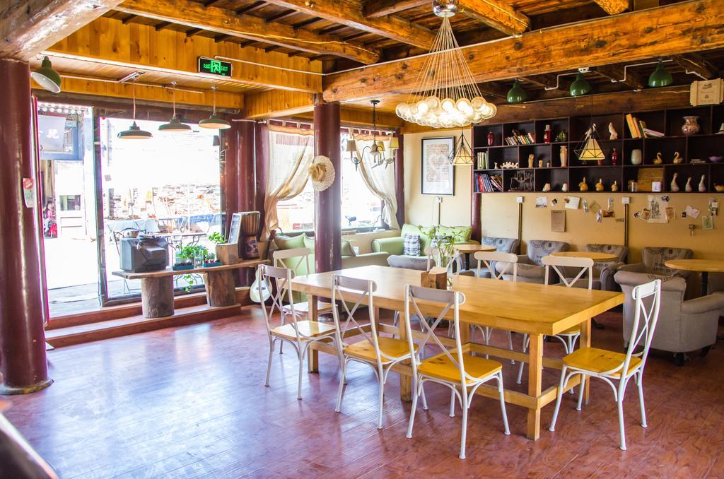 Pingyao Agam International Youth Hostel Экстерьер фото